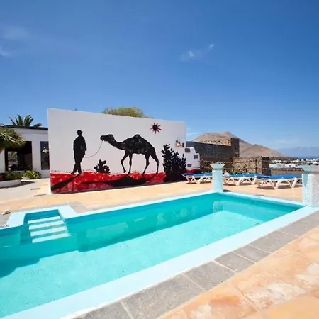 Only Adults With Breakfast Included, Freewifi, Shared Pool, Ocean View In Yaiza 公寓 *