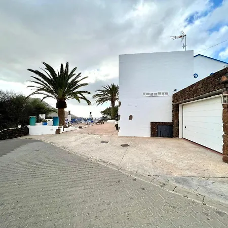 Only Adults With Breakfast Included, Freewifi, Shared Pool, Ocean View In Yaiza 公寓 雅伊萨